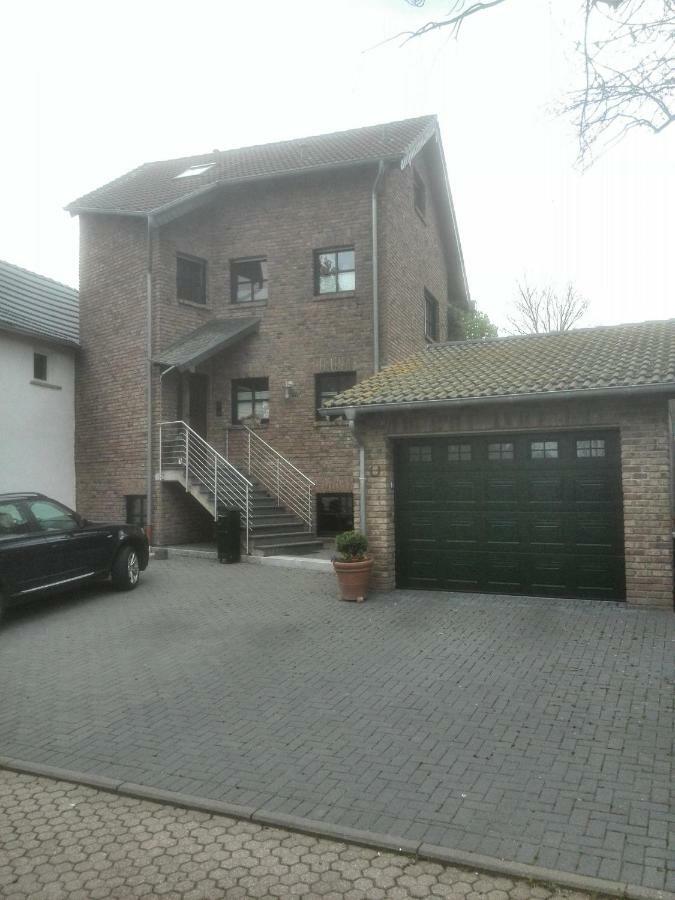 Ferienwohnung Auf Dem Kutzenberg Meckenheim  Eksteriør billede